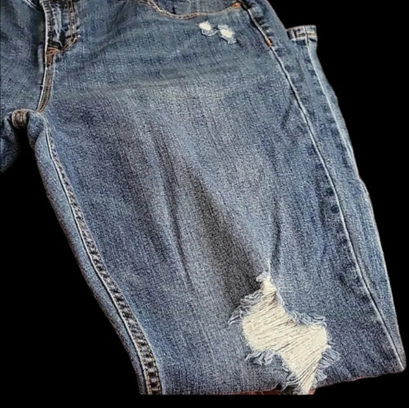 Old Navy Jeans - Picture 3 of 7